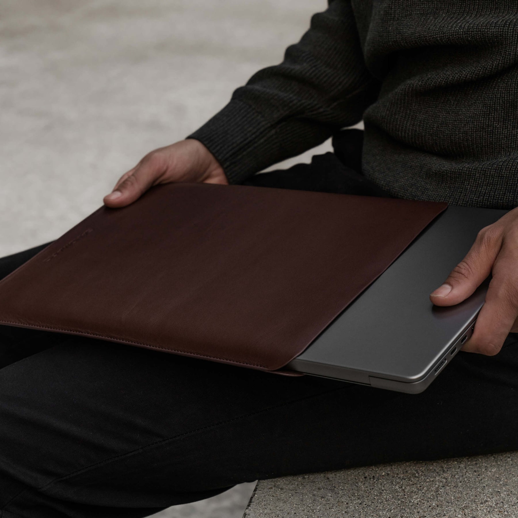 Leather Edition - MacBook Pro/Air Sleeve 14"/13"